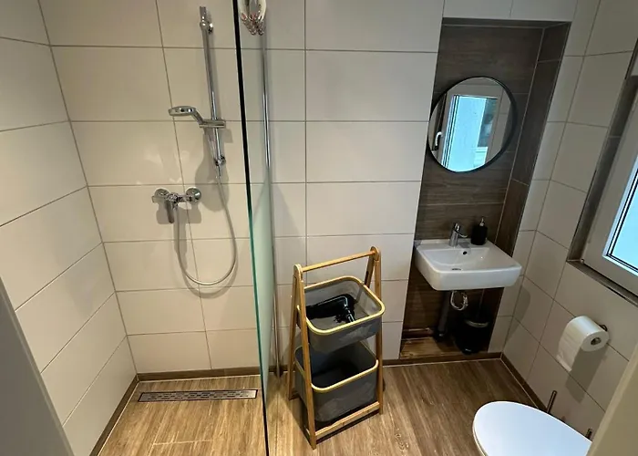 Linus Und Seine Appartement *